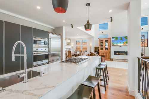 Modern kitchens in north Redondo Beach